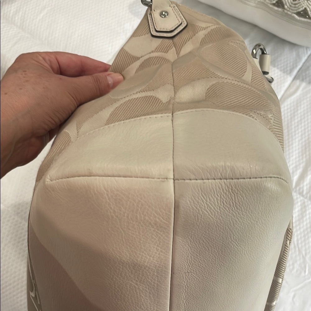 Coach Cream Tote Bag with Leather Trim - Picture 16 of 16